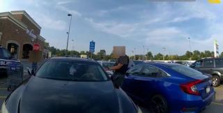 Tânără afro-americană însărcinată, ucisă de poliție în Ohio. Femeia mai avea acasă doi copii