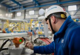 Rusia vrea să vândă gaz de două ori mai ieftin în China faţă de Europa. Planurile lui Putin pentru următorii doi ani