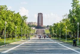 Vremea de mâine 13 septembrie. Va fi cald în cea mai mare parte a ţării, maximele pot ajunge şi la 34 de grade