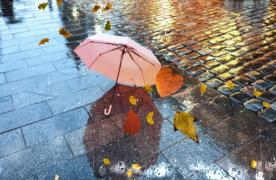 Vremea de mâine 17 septembrie. Temperaturile încep să crească în aproape toată ţară. Nu scăpăm însă de ploi