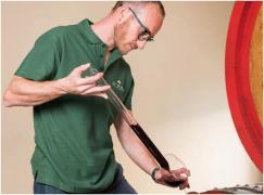 "Erau ca doi fraţi. Suntem devastaţi". Un bărbat şi-a pierdut viaţa după ce s-a aruncat într-un cazan cu vin pentru a-şi salva colegul, în Italia