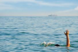 Un bărbat s-a înecat în staţiunea Olimp