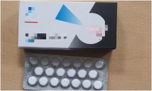 Fiole cu testosteron şi mii de pastile cu steroizi, "comoara" găsită de DIICOT într-un colet venit din Spania. Bărbatul care l-a ridicat a ajuns în arest