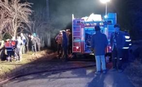 Bărbat mort, după ce casa i-a fost cuprinsă de flăcări, în Brăila. Fiul său a reuşit să se salveze în ultima clipă