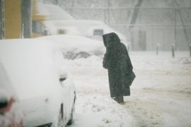 Când ajunge furtuna Isha în România. În ţările din vestul Europei a adus cod roşu de vânt puternic şi ninsori abundente