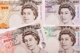 Leul românesc a pierdut teren în raport cu lira sterlină