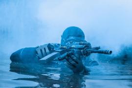 Doi puşcaşi din Marina SUA, declaraţi decedaţi. Au fost daţi dispăruţi în timpul unui raid în apropiere de Yemen