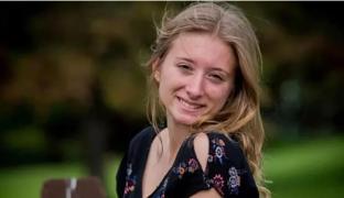 Un bărbat din New York, condamnat pentru crimă după ce a împuşcat o tânără de 20 de ani care intrase din greşeală cu maşina pe aleea din faţa casei sale