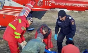 Pieton izbit de maşină, în Stănești