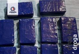 Un român s-a plimbat cu 15 kilograme de cocaină în maşină, din Sicilia până în Malta. Valorea drogurilor, estimată la 2 milioane de euro