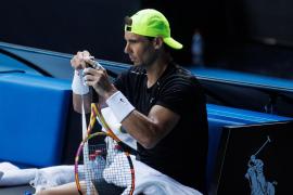 Racheta cu care Nadal a câștigat Roland Garros în 2007, vândută cu 118.000 de dolari la licitație