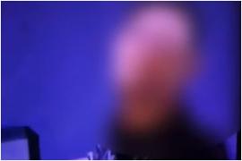 Trei bărbaţi, filmaţi cum întreţin relaţii sexuale cu o femeie într-un bar din Costeşti, Argeş. Indivizii au fost reţinuţi pentru viol