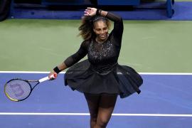 Serena Williams anunţă că a suferit o operaţie la gât. Imaginile filmate pe patul de spital