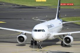 Compania a invocat ”un mediu de afaceri complex”