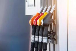 Care sunt preţurile la carburanţi astăzi, 25 octombrie 2024. Preţul la benzină premium a scăzut cu 4 bani pe litru