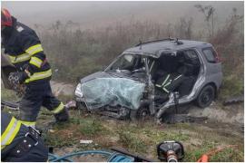 Accident între 4 maşini, pe DN 76 în Bihor. Două persoane sunt grav rănite şi au fost resuscitate
