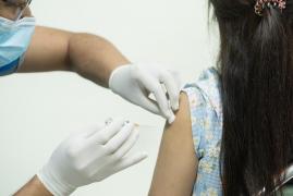 Ser revoluţionar. Un vaccin împotriva cancerului ovarian, similar cu cel anti-HPV, va apărea în câţiva ani pe piaţă