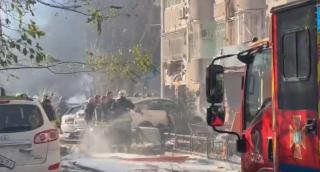 Opt oameni au murit, după ce ruşii au lovit cu rachete o zonă rezidenţială din Odesa