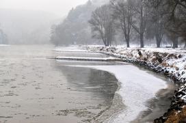 Răcire bruscă în București. Va ninge în noaptea de vineri spre sâmbătă; nopți și dimineți cu temperaturi negative