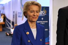 Ursula von der Leyen a acordat primul ajutor unui pasager care a avut o urgenţă medicală în timpul unui zbor spre Bruxelles