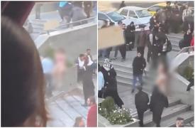 Studentă din Iran, arestată după ce s-a dezbrăcat în semn de protest în campusul universitar