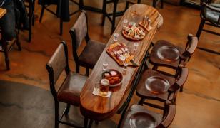 Black Friday 2024. Reduceri de până la 70% la unele restaurante şi supermarketuri. De unde pot fi cumpărate voucherele