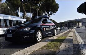 Un român de 44 de ani, salvat de doi carabinieri. Fusese oprit pentru un control de rutină și a făcut infarct în timp ce agenții în verificau actele