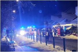 Tânăr de 21 de ani spulberat mortal pe marginea drumului de un şofer băut, în Poiana Braşov. O tânără a ajuns la spital