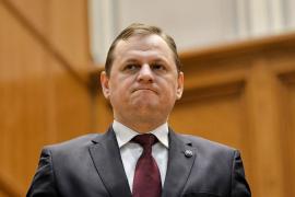 USR îl cheamă pe șeful SIE în Parlament, după dezvăluirile privind călătoria cu avionul privat la curse F1: Vrem să ştim de ce a fost necesară