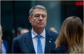 Iohannis a convocat, duminică, consultări cu partidele pentru alegerea premierului. PSD, PNL, UDMR şi minorităţile merg împreună