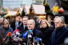 Olaf Scholz promite că va acţiona "împotriva celor care vor să semene ura", la locul atacului din Magdeburg