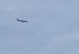 Momentul în care un avion de pasageri se prăbușeşte în Kazahstan. Nu se știe dacă sunt supraviețuitori