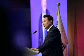 Mandat de arestare pe numele preşedintelelui destituit Yoon Suk Yeol din Coreea de Sud. Reacţia avocatului său: "Este ilegal şi invalid"