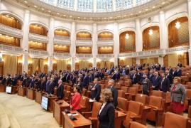 Senatul va avea cu doi senatori mai puţin decât trebuie. Cum va arăta noul Parlament