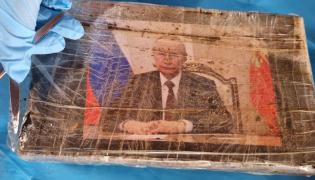 Droguri de peste 11 milioane de dolari, confiscate de poliţia din Australia. Unele pachete avea imaginea lui Putin pe ele