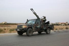 Rebelii sirieni, la 20 km de Damasc. Forţele guvernamentale se retrag din localităţi situate la 10 km de capitală