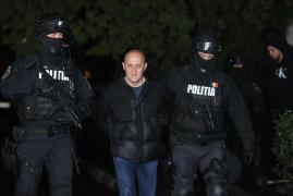Horaţiu Potra, scos în cătuşe din sediul IPJ Prahova. Apropiatul lui Călin Georgescu venea la Bucureşti "să voteze"