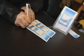 Premiu înşelător de 340 milioane de dolari, pentru un american. Epopeea banilor: cum i-a "câştigat", la fel de repede i-a şi pierdut