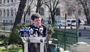 Nicuşor Dan acuză o viitoare campanie electorală "de ură, cu foarte mulţi bani de la rechinii imobiliari": Candidaţi voi! Nu vă mai ascundeţi
