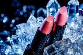 Cel mai vechi ruj din lume, inventat în urmă cu 4.000 de ani. Asemănarea cu produsele moderne e izbitoare