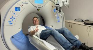 Un medic australian, care a salvat mii de pacienţi cu cancer, a primit cel mai dur diagnostic. Tratamentul revoluţionar care l-ar putea salva