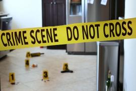 Bătrână de 76 de ani, ucisă cu bestialitate de omul cu care îşi împărţise întreaga viaţă. Femeia a fost găsită de fiica ei, venită să îşi viziteze părinţii în Franţa