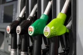 Preţurile la carburanţi sunt în creştere pentru a doua zi la rând