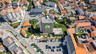 Un hotel din România va fi demolat, după ce iniţial fusese scos la licitaţie cu un milion de euro. Ce se va construi în locul său