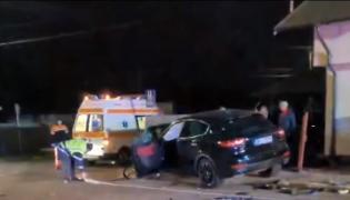 "Să fie într-un ceas bun, v-ați luat o mașină top". La doar câteva ore după ce a cumpărat un bolid de lux, şoferul de 21 de ani a făcut un accident teribil, în Băicoi