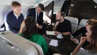 Rusia, acuzată că a bruiat semnalul GPS al avionului ministrului britanic al Apărării. "Extrem de iresponsabil din partea Rusiei"