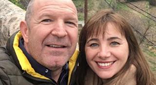 Doi soţi s-au trezit peste noapte cu 11 milioane de lire sterline în conturile lor: "Începusem deja să ne gândim cum îi vom cheltui". Pentru britanici a fost doar un vis