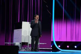 Alexandru Țiproc, regele invențiilor, revine pe scena iUmor. Cheloo: "Domnul Alexandru Țiproc este Arhanghelul roboticii din România!"