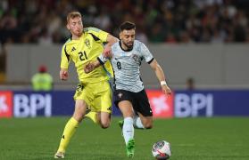 În absenţa lui Cristiano Ronaldo, Bruno Fernandes (nr. 8) şi-a asumat rolul de lider al Portugaliei în amicalul cu Suedia