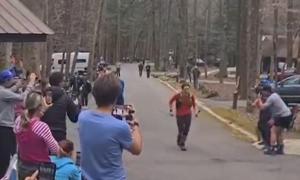 Jasmin Paris a terminat cursa Barkley Marathons, de 160 km